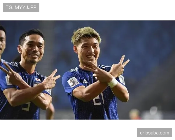 伊萨克 vs 奥斯梅恩：技术流与身体流的锋线对决解析